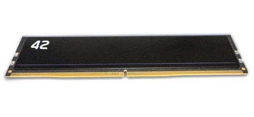 Photo of 42 DDR4 RAM Stick by Exceleram