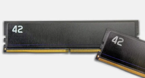 42 DDR4 RAM Kit by Exceleram